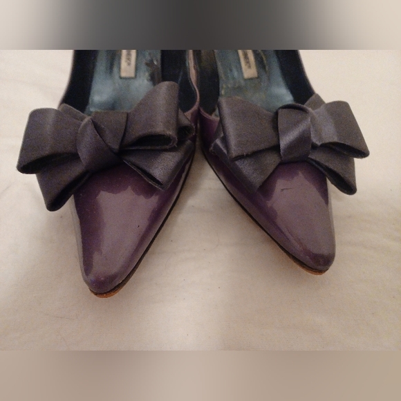 Manolo blahnik lisane patent Grey bow kitten heels 40.5 - Picture 2 of 11